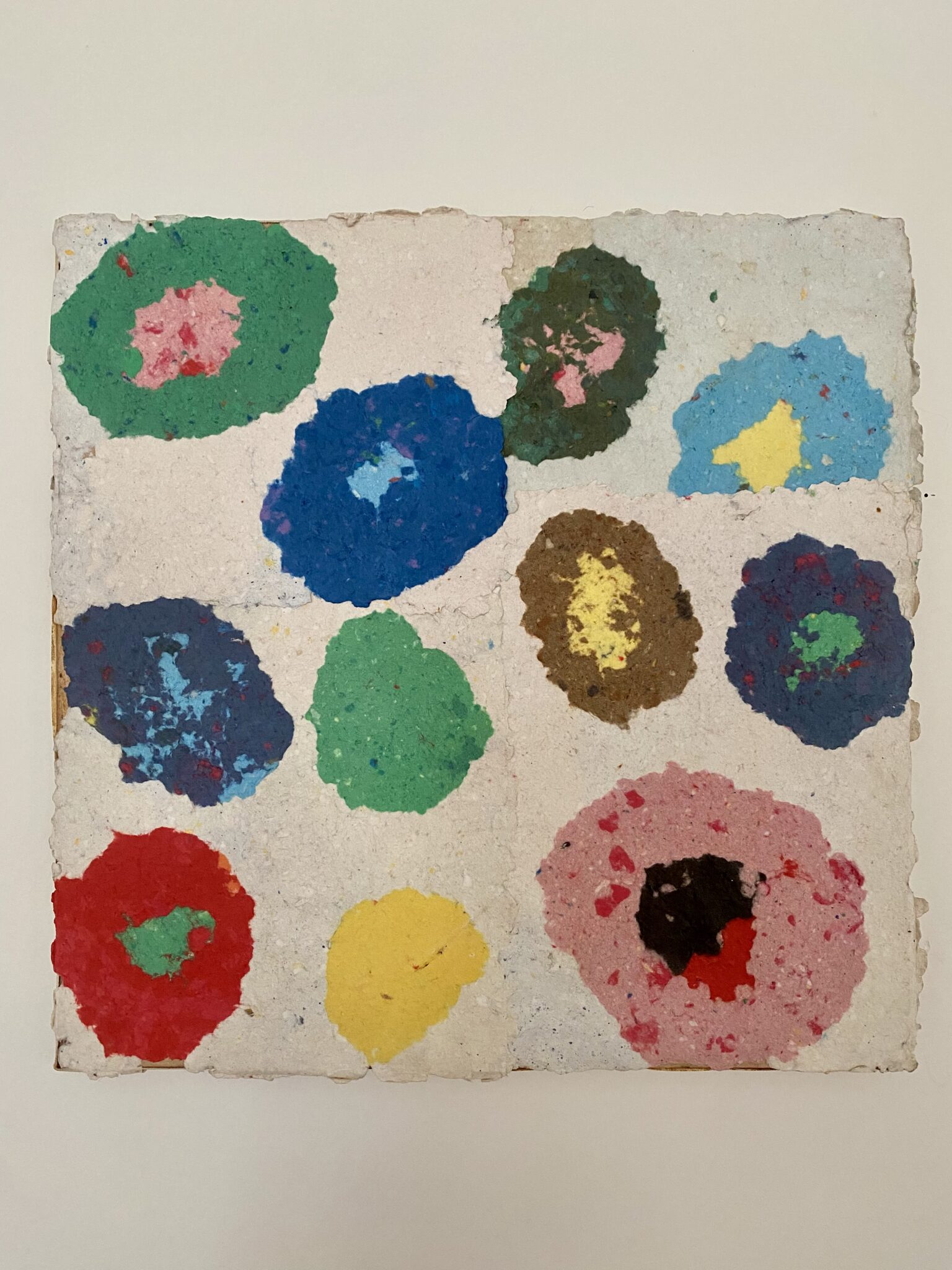 Sans titrePâte à papier teintée 30 x 30 cm2003